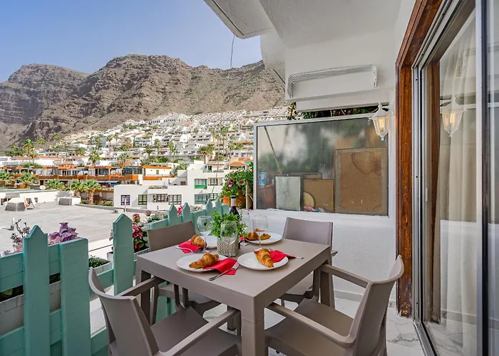 Apartment In Los Gigantes With Beautiful Views
